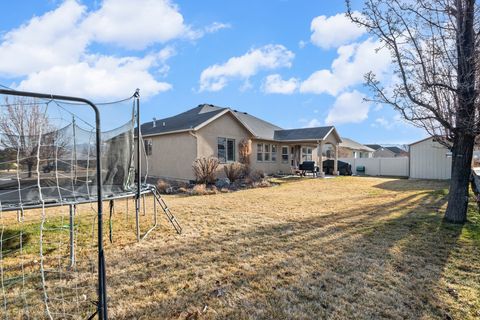 Tiny photo for 483 W ROLLING SAGE WAY, Saratoga Springs, UT 84045 (MLS # 2143072)