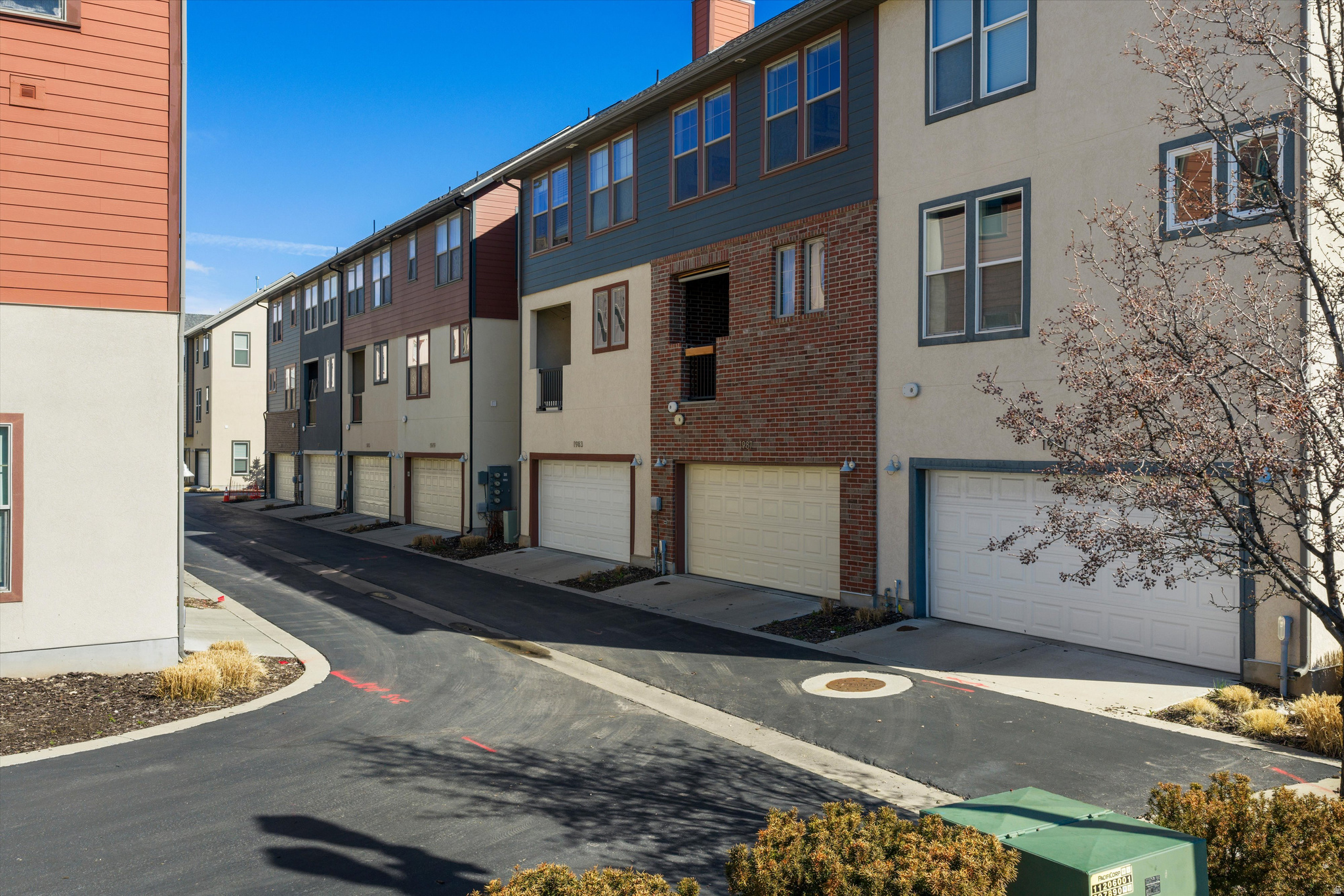 THE MEADOWS AT RIVER BEND - Residential