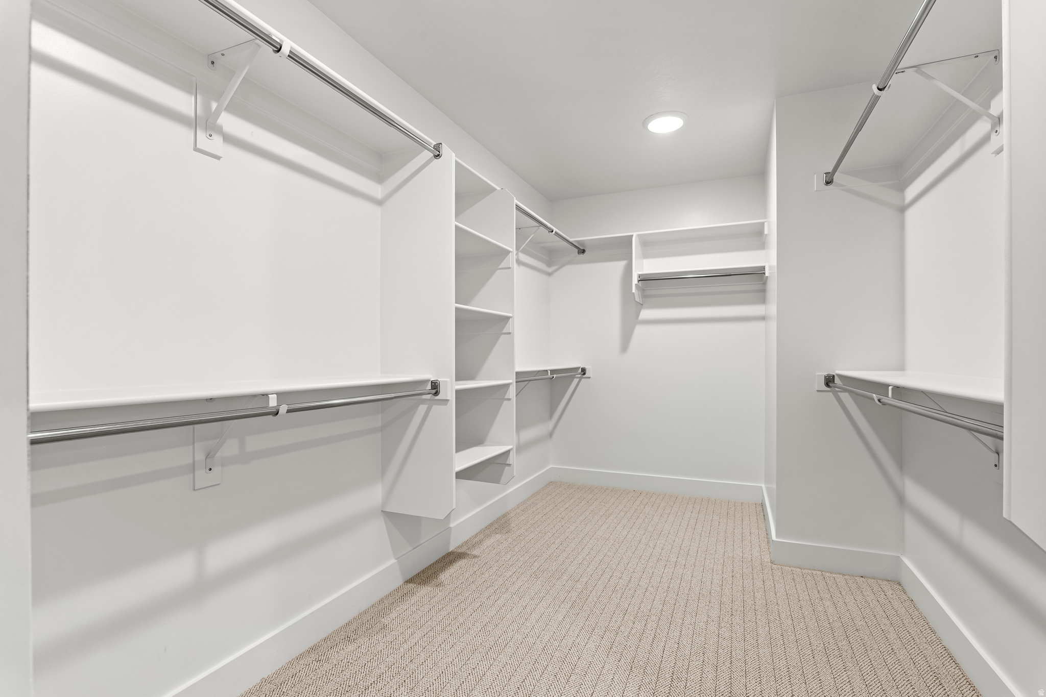 BEACON POINTE - Residential