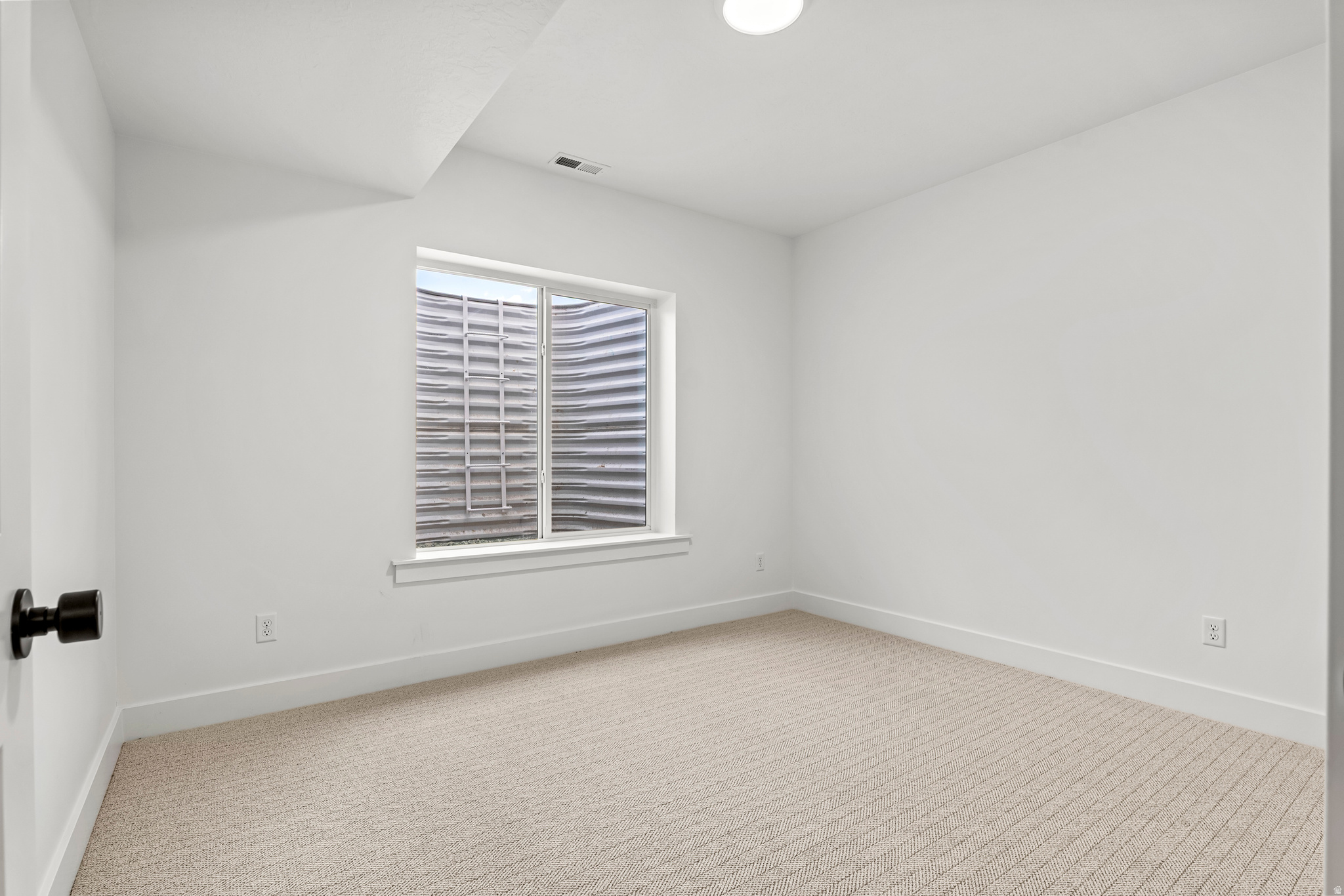 BEACON POINTE - Residential