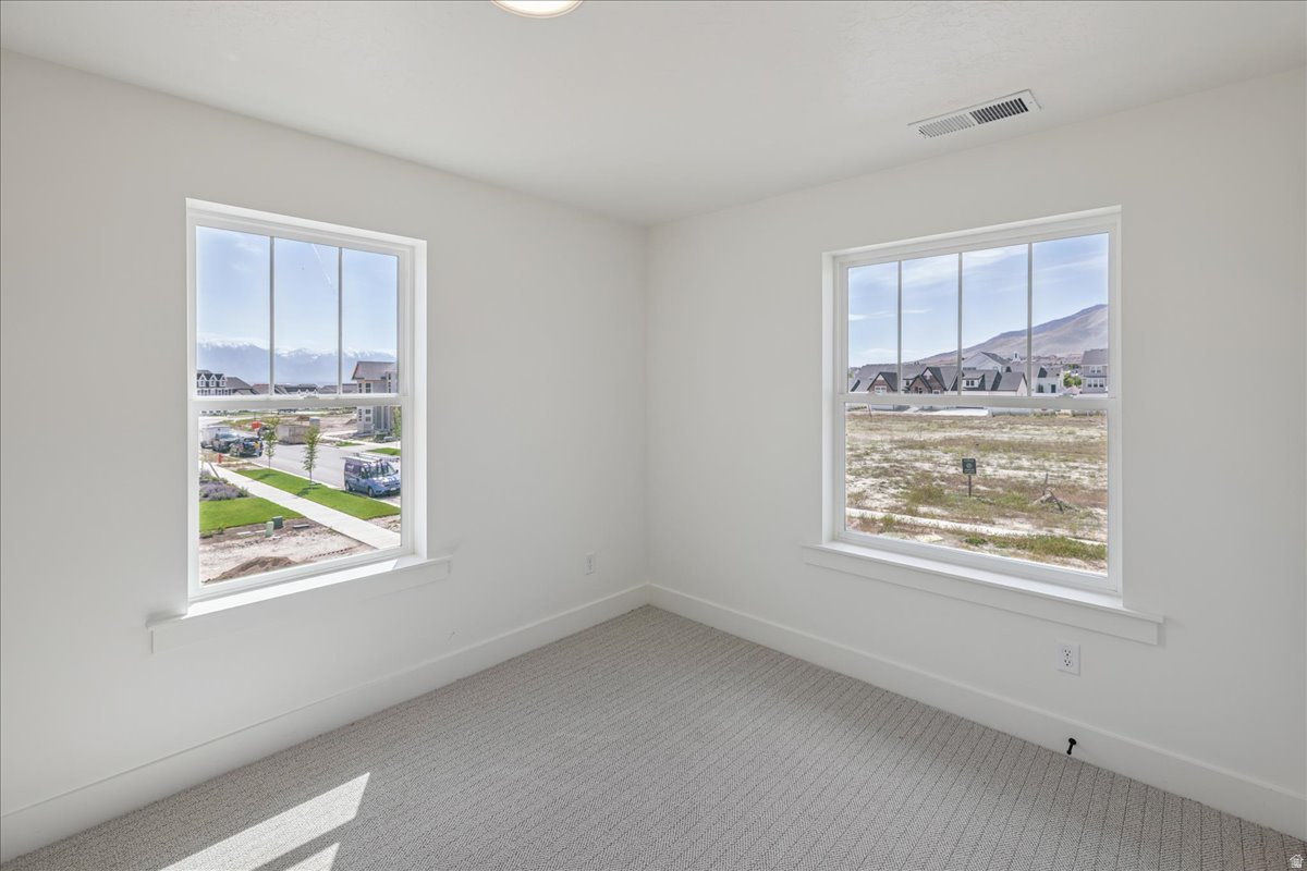 BEACON POINTE - Residential