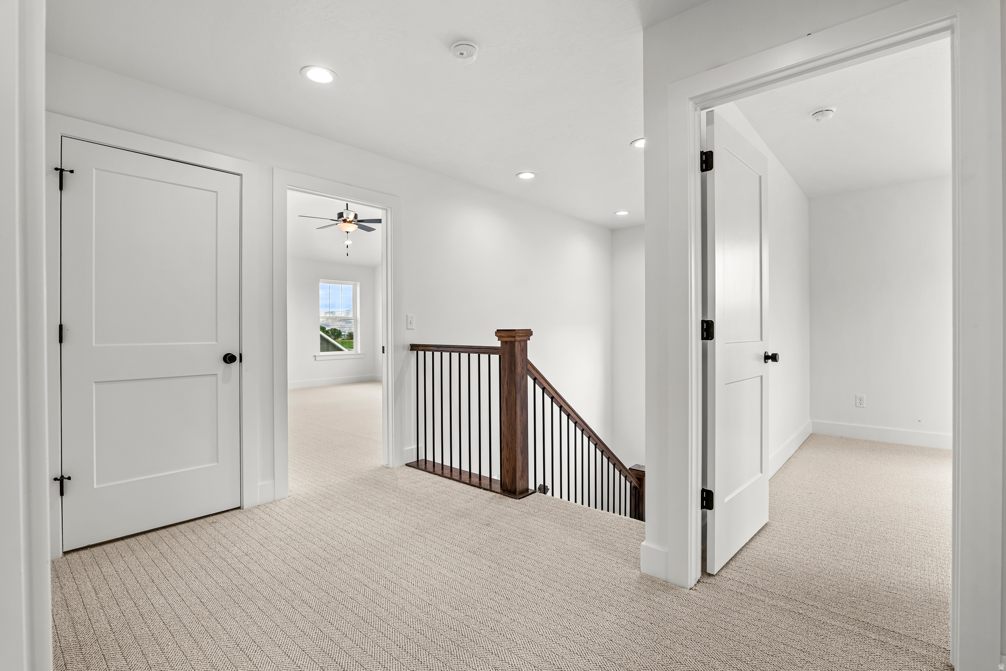 BEACON POINTE - Residential