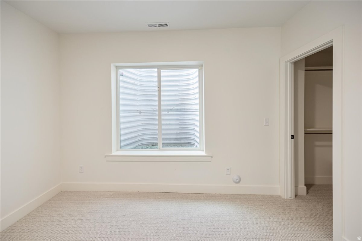 BEACON POINTE - Residential