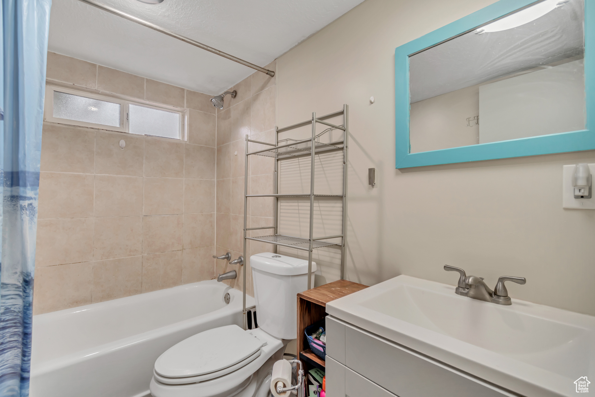 CRESCENTWOOD VILLAGE - Residential