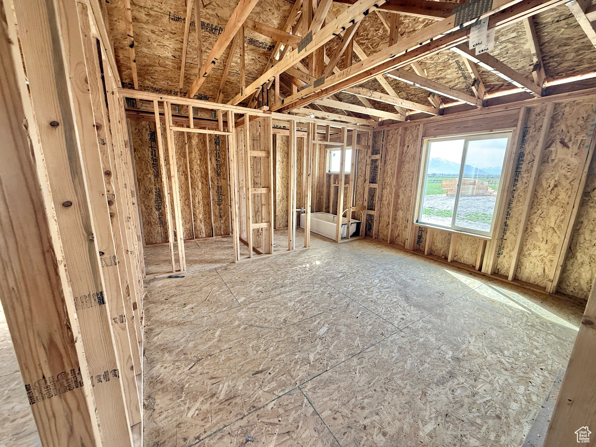 MOUNTAIN VIEW PH 2 - Residential