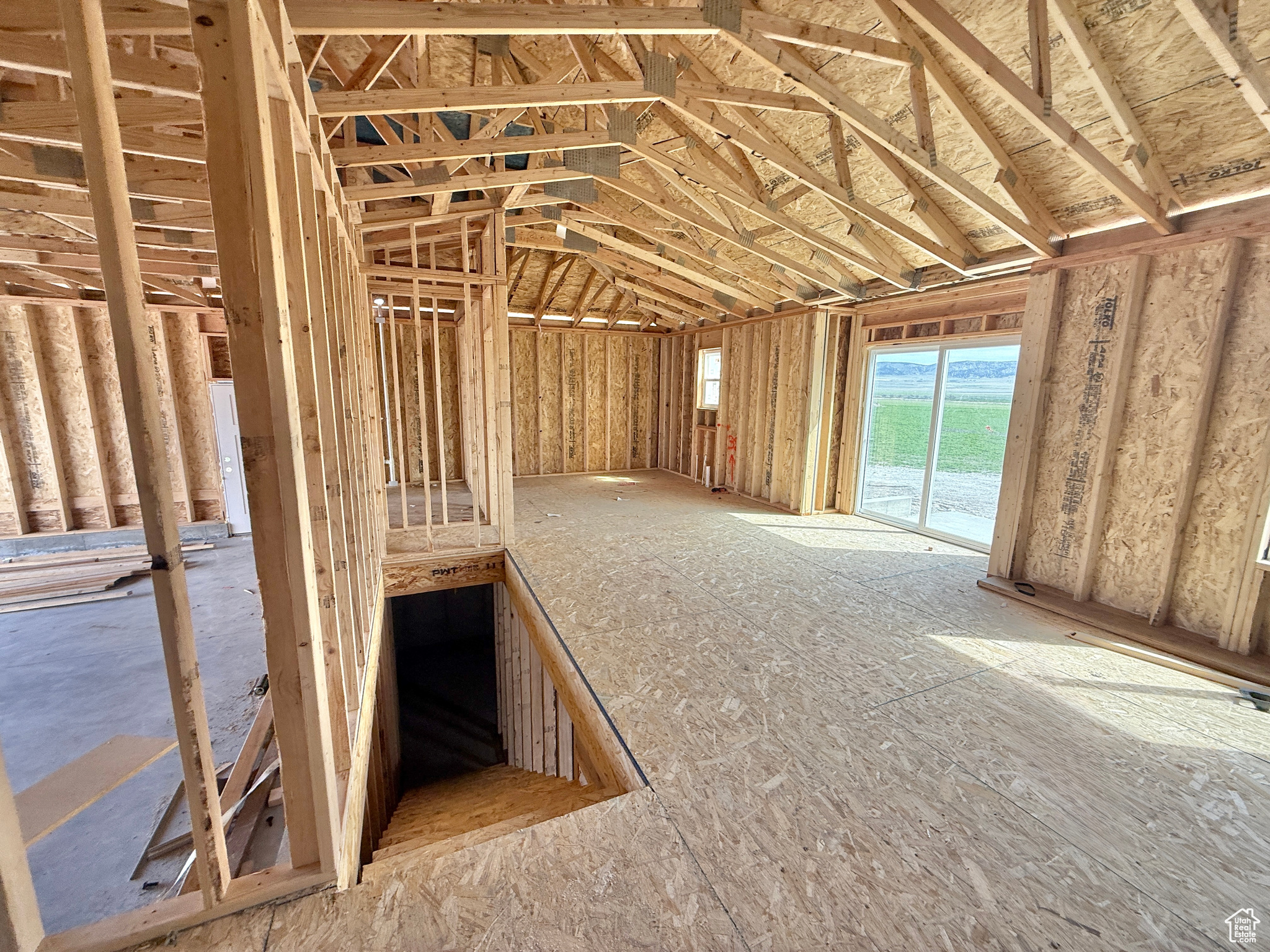 MOUNTAIN VIEW PH 2 - Residential