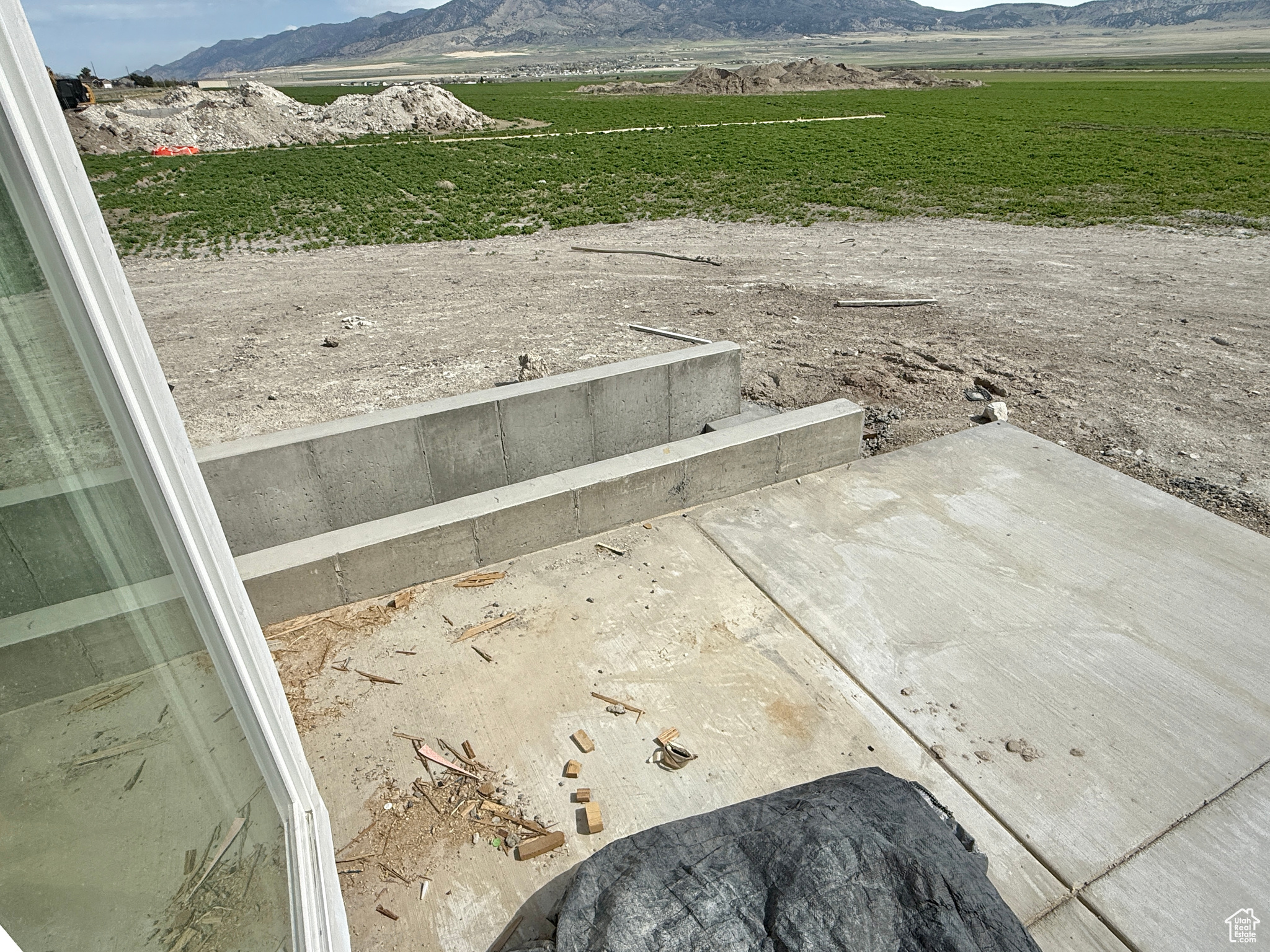 MOUNTAIN VIEW PH 2 - Residential