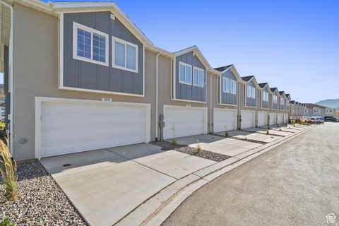 Tiny photo for 1058 E 2220 S, Heber City, UT 84032 (MLS # 2127087)