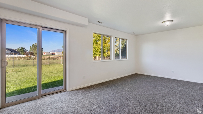 FREEDOM ESTATES - Residential