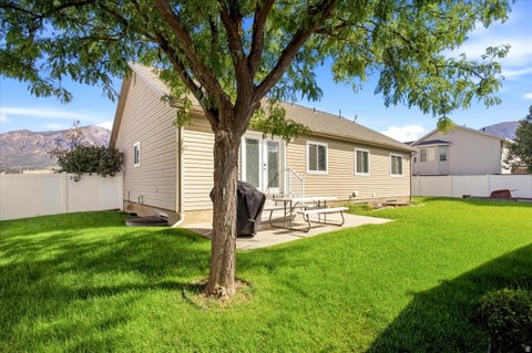 Tiny photo for 271 W 1825 N, North Ogden, UT 84414 (MLS # 2186782)