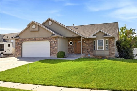 Tiny photo for 271 W 1825 N, North Ogden, UT 84414 (MLS # 2186782)