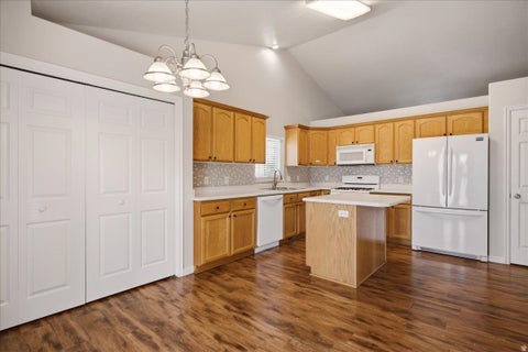 Tiny photo for 271 W 1825 N, North Ogden, UT 84414 (MLS # 2186782)