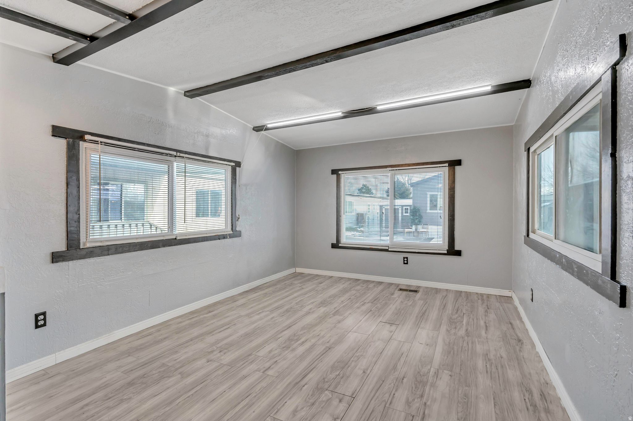 TOWN AND COUNTRY - Residential