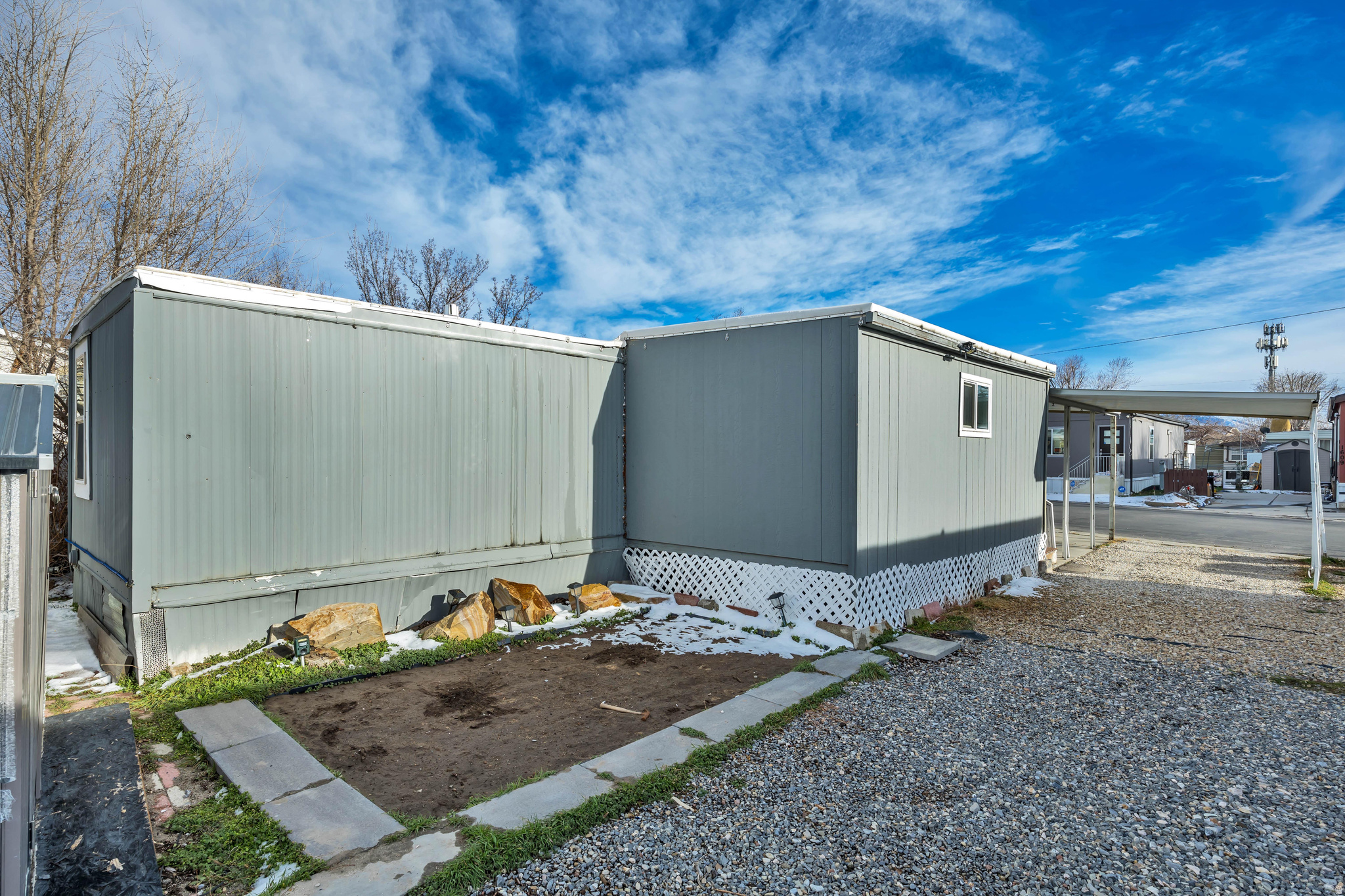 TOWN AND COUNTRY - Residential