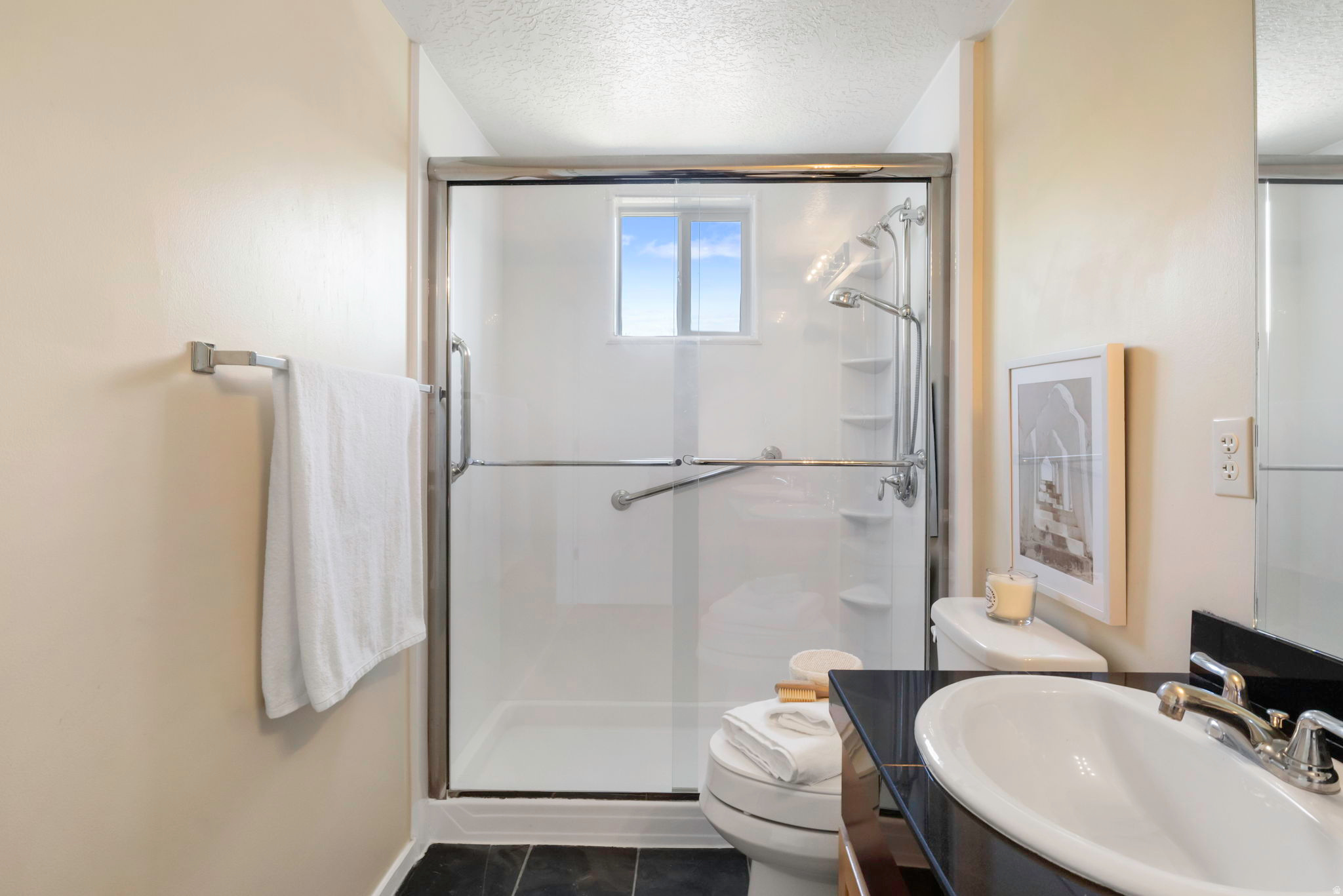 4340 HIGHLAND - Residential