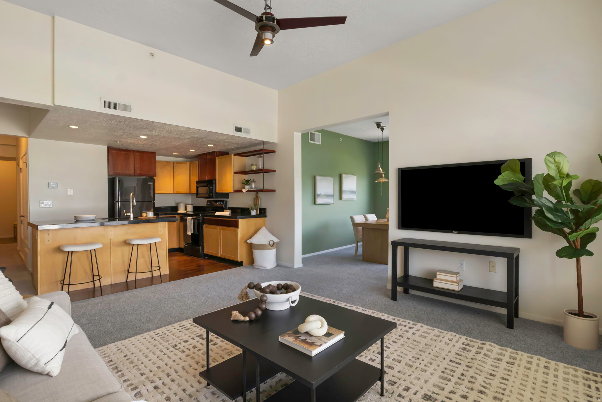 4340 HIGHLAND - Residential