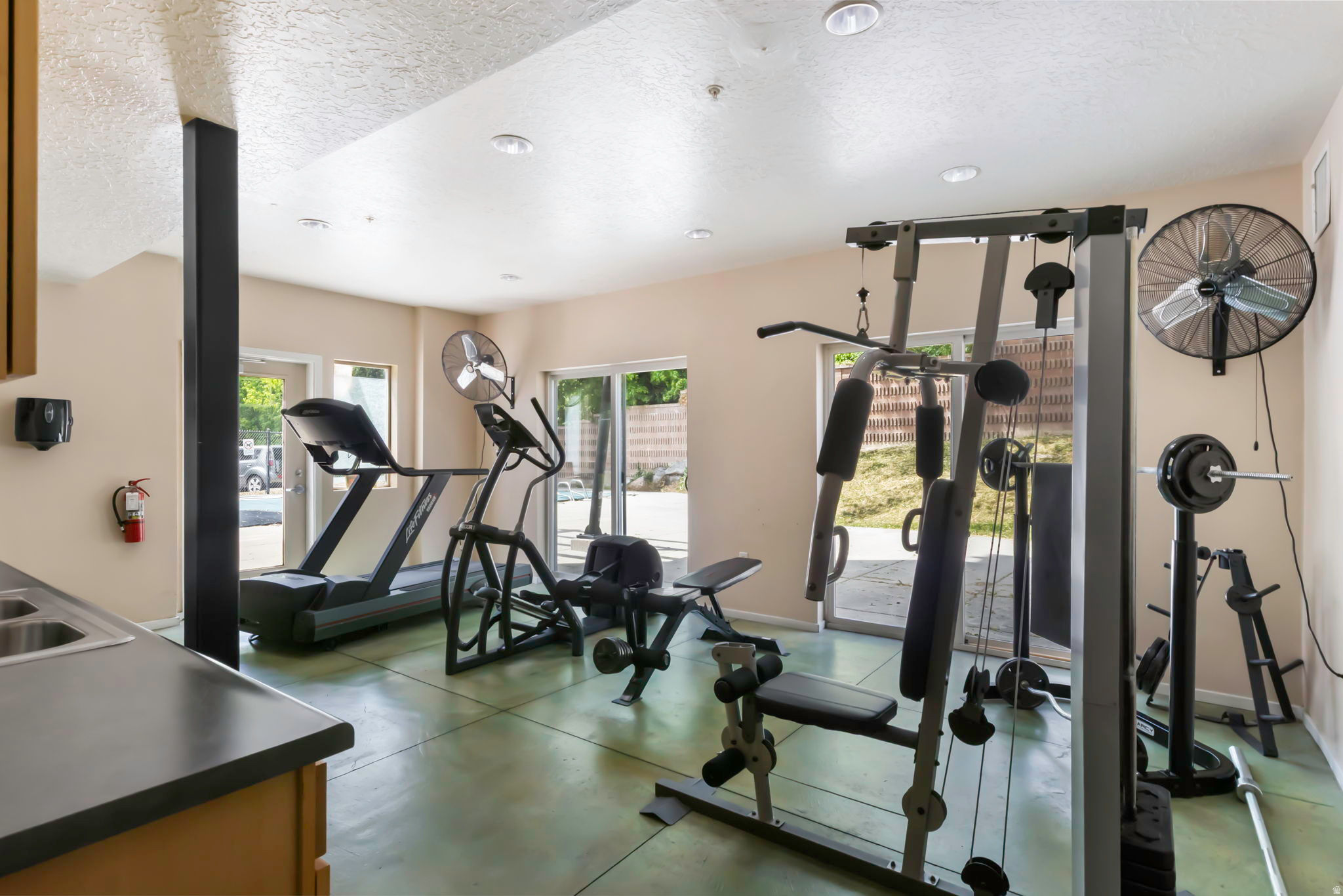 4340 HIGHLAND - Residential