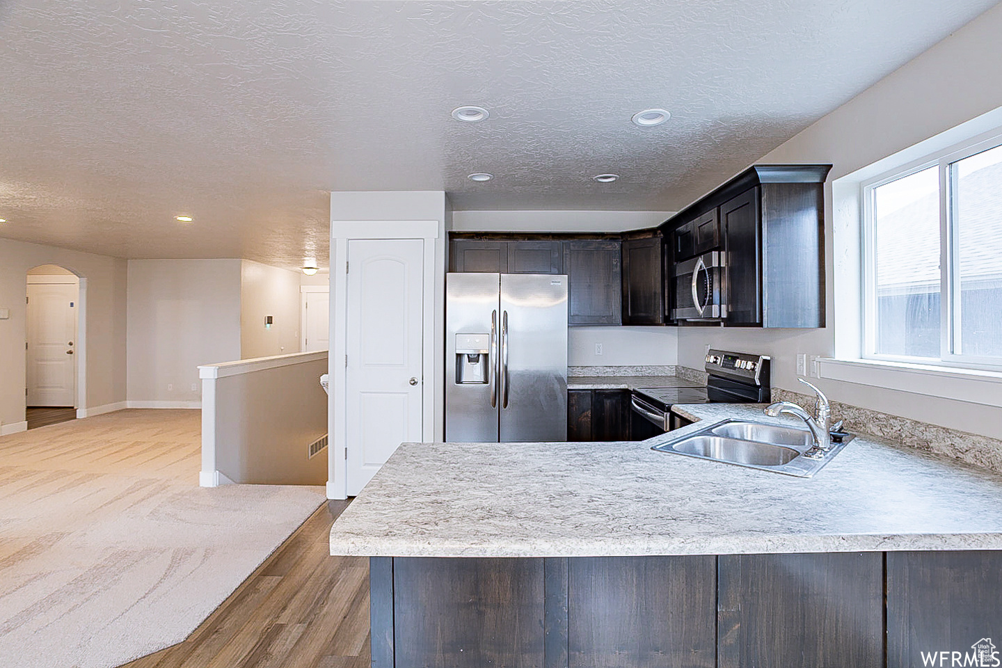 EASTSIDE ESTATES - Residential