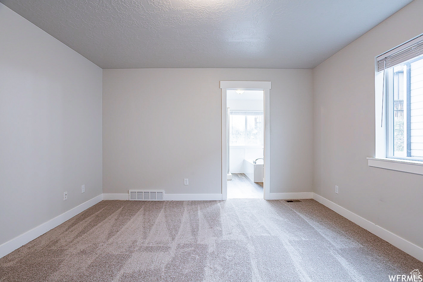 EASTSIDE ESTATES - Residential