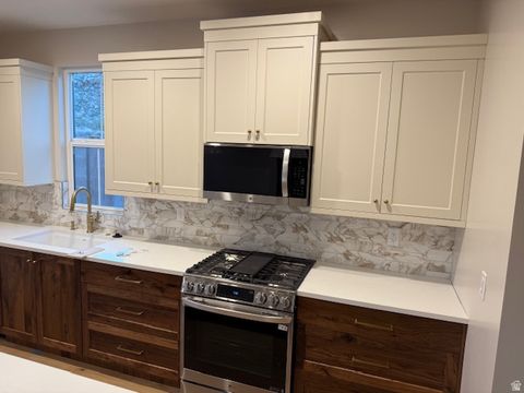 Tiny photo for 4162 E EL CAPITAN WAY, Saint George, UT 84790 (MLS # 2127065)