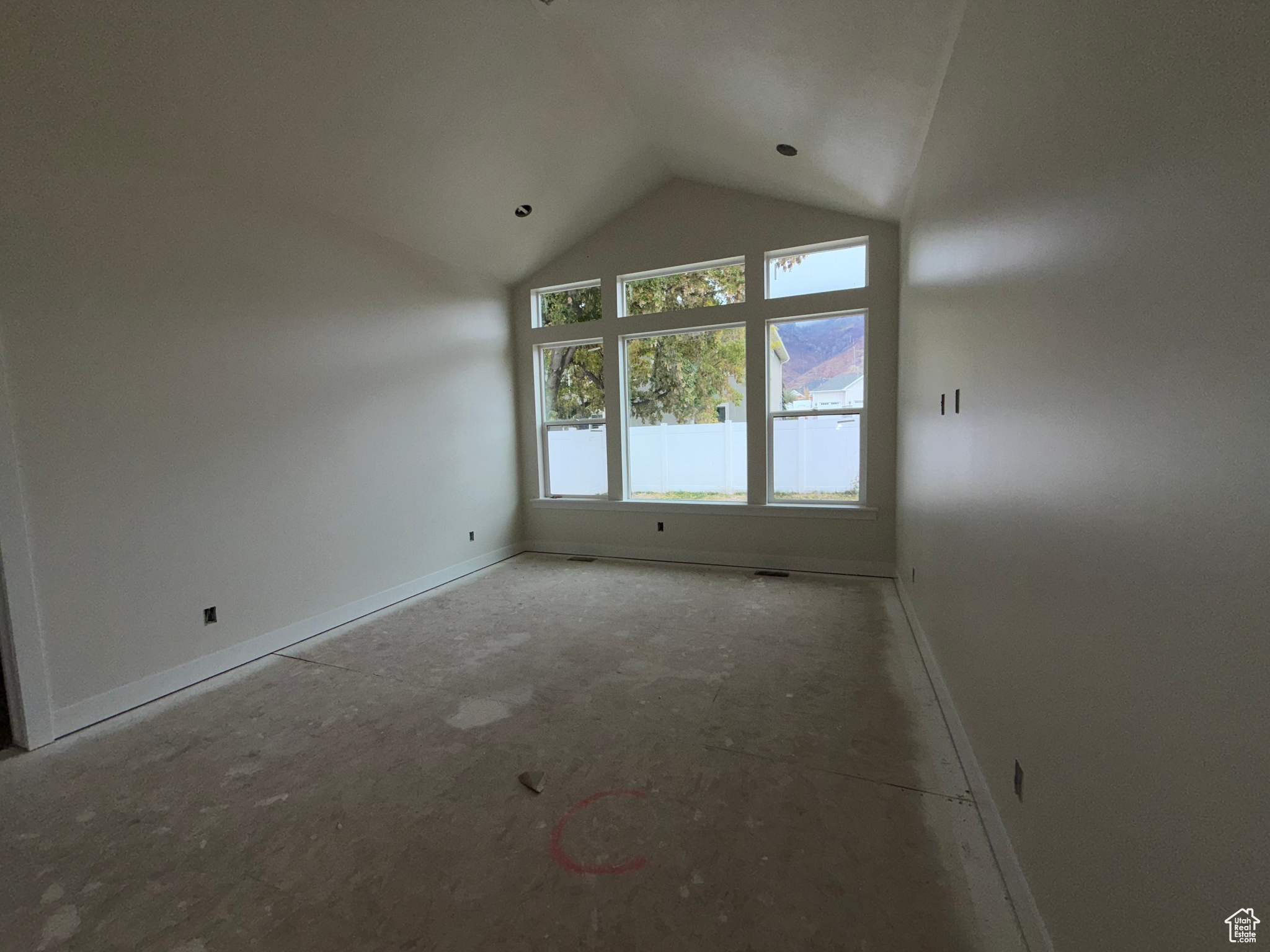 OAKS AT OAKRIDGE - Residential