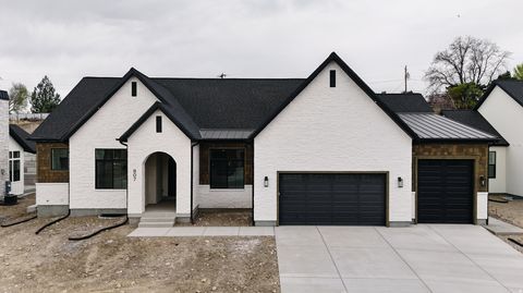 Photo of 807 N 150 E, American Fork, UT 84003 (MLS # 2151776)