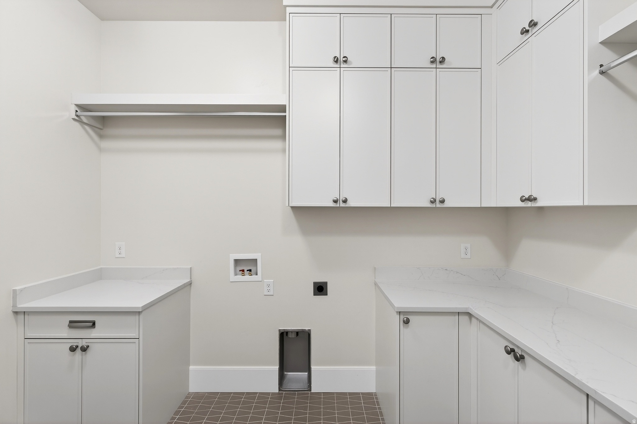 BECK HILLSIDE ESTATES - Residential