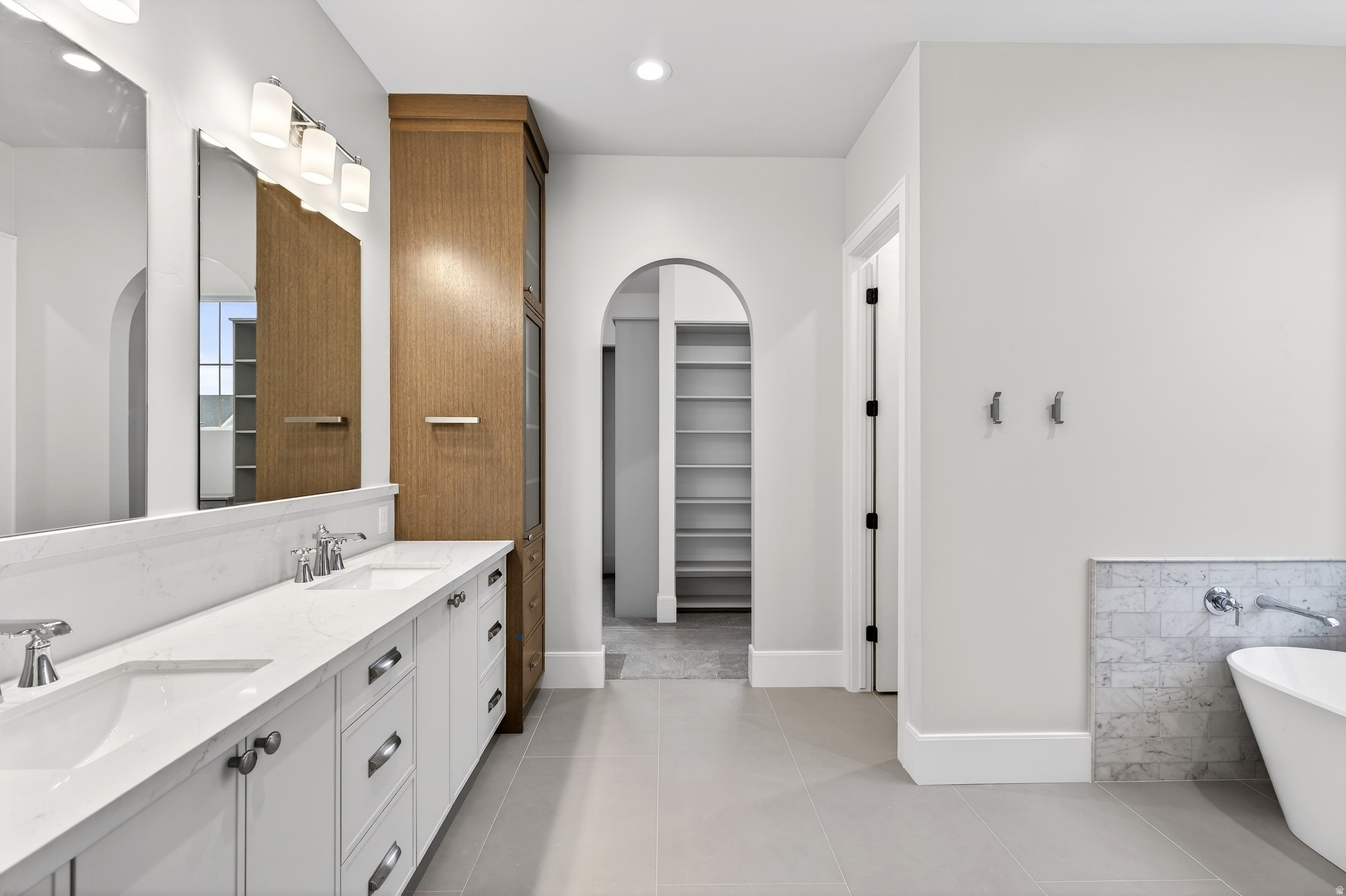 BECK HILLSIDE ESTATES - Residential