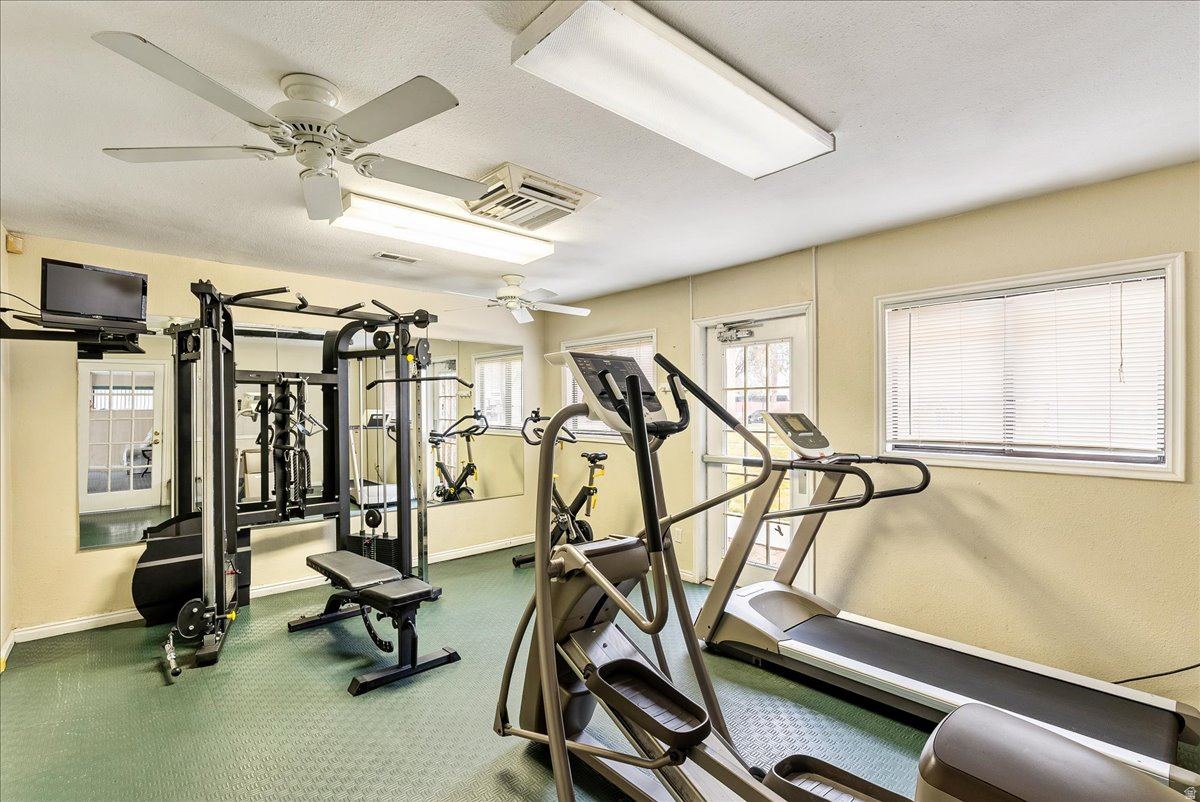 COUNTRY WOOD ESTATES - Residential