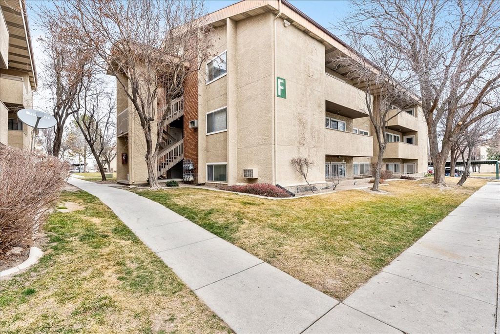 Photo of 1813 W 7600 S #F 103, West Jordan, UT 84084 (MLS # 2136793)