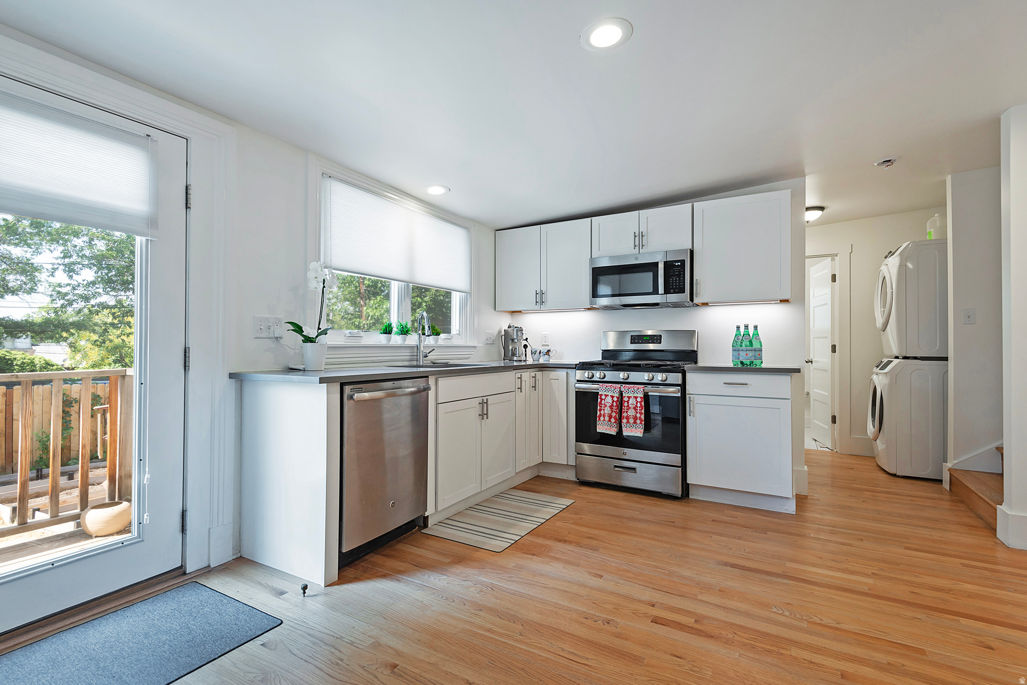 AVENUES - Residential