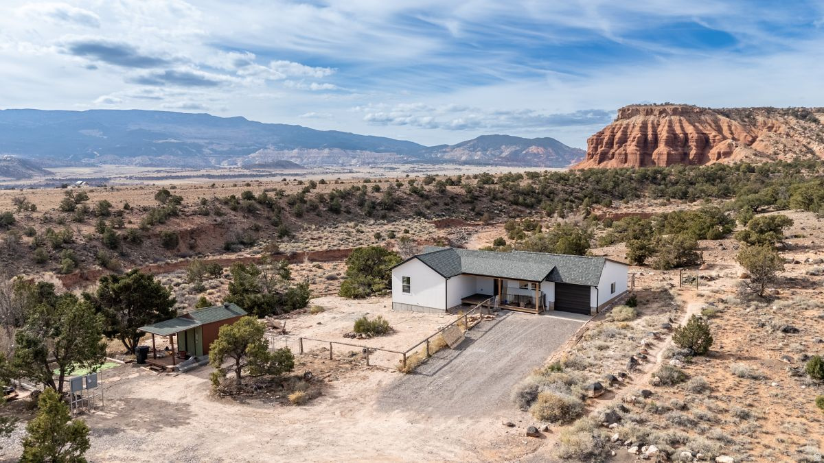 SLEEPING RAINBOW ESTATES - Residential