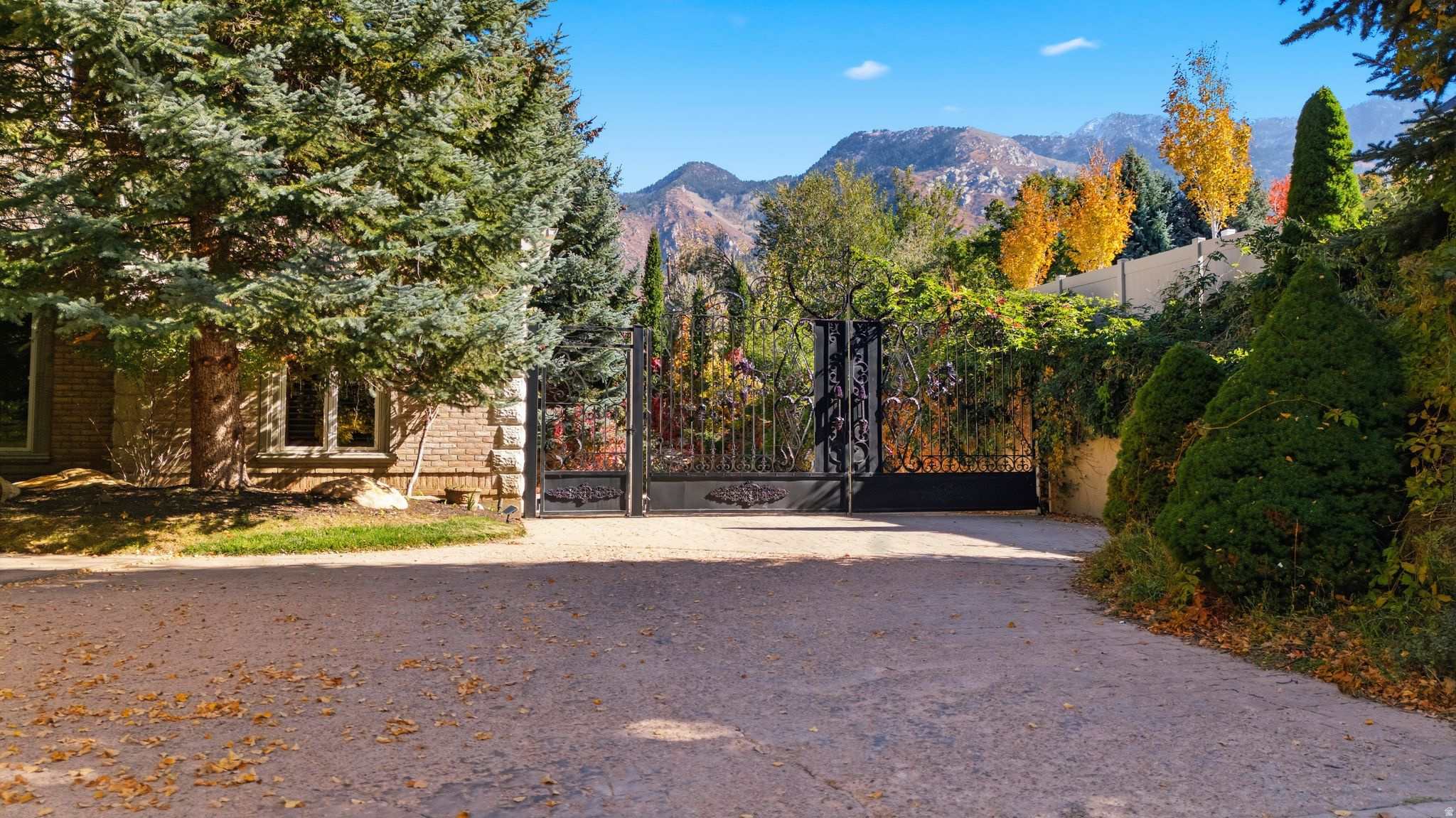 PEPPERWOOD - Residential