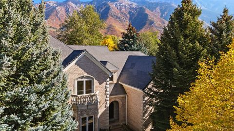 Photo of 1 PEPPERWOOD POINTE Dr, Sandy, UT 84092 (MLS # 2121316)