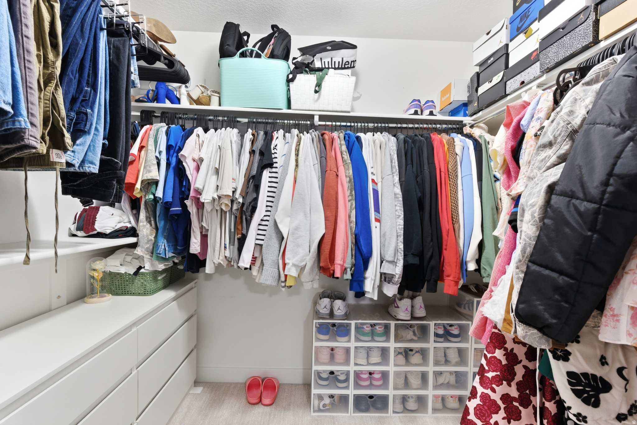 DAYBREAK - Residential