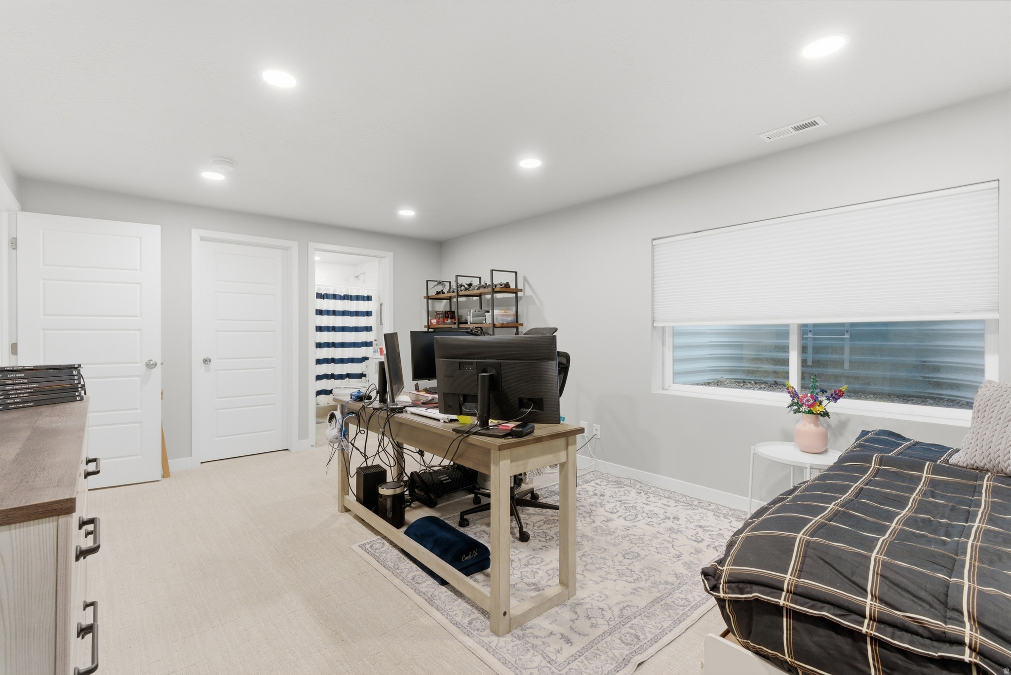 DAYBREAK - Residential