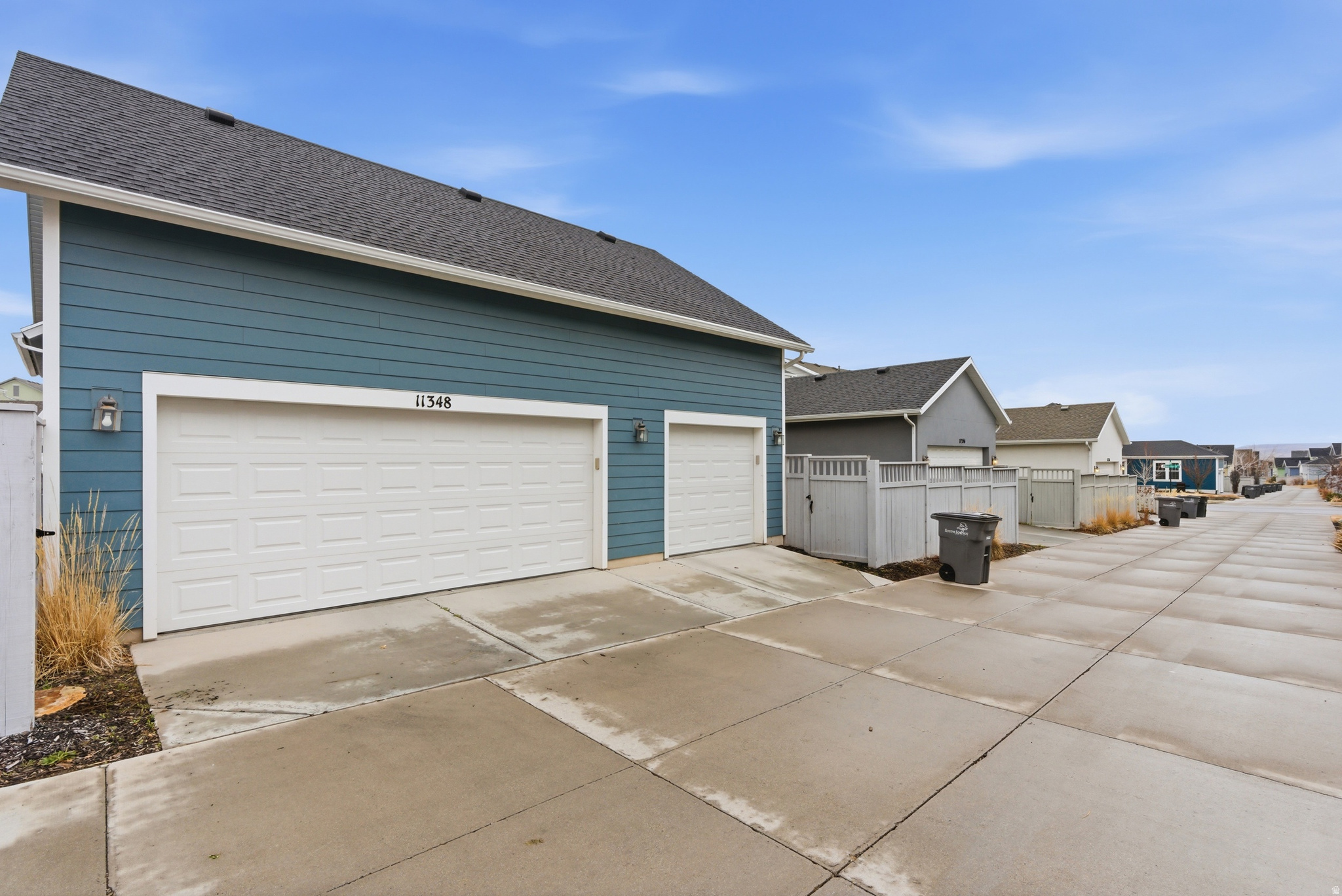 DAYBREAK - Residential