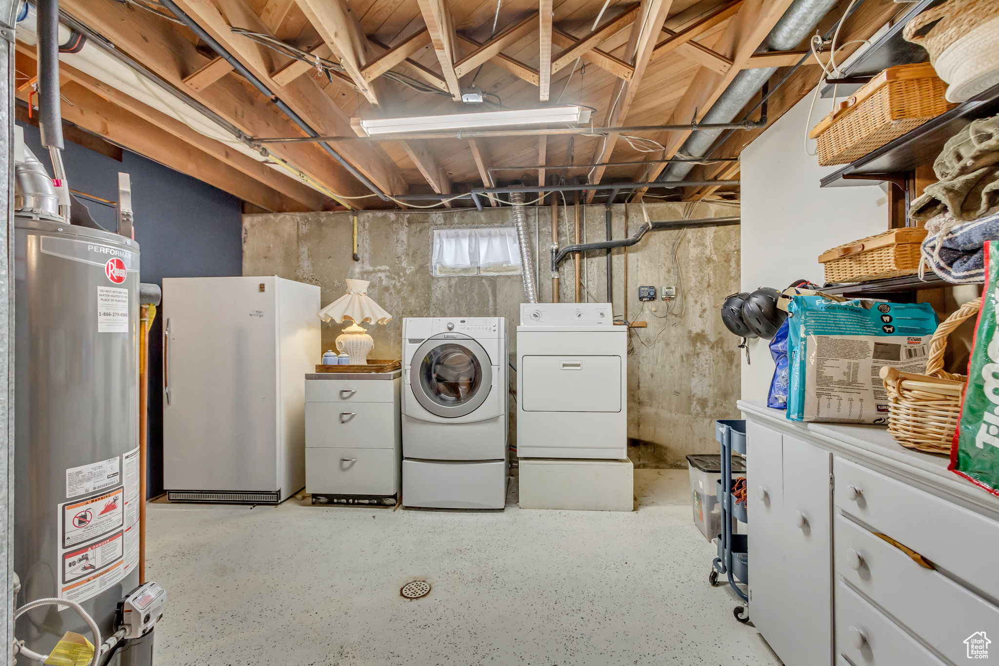 106 E Twin Peaks St, Midvale, Utah image 21