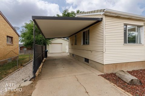 Tiny photo for 186 W 4800 S, Washington Terrace, UT 84405 (MLS # 2170212)