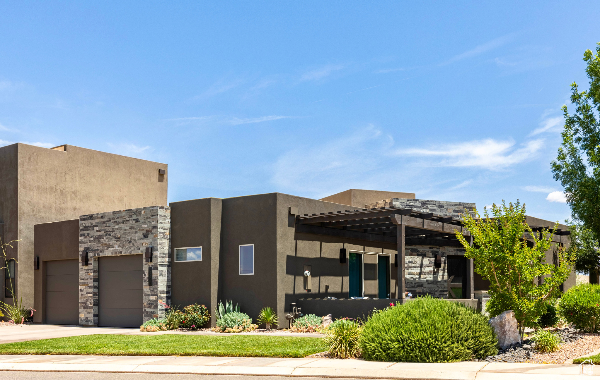 TAVA RESORT AT SAND HOLLOW - Residential