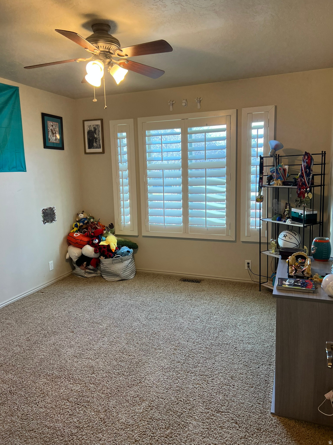 LUCAS HILLS - Residential