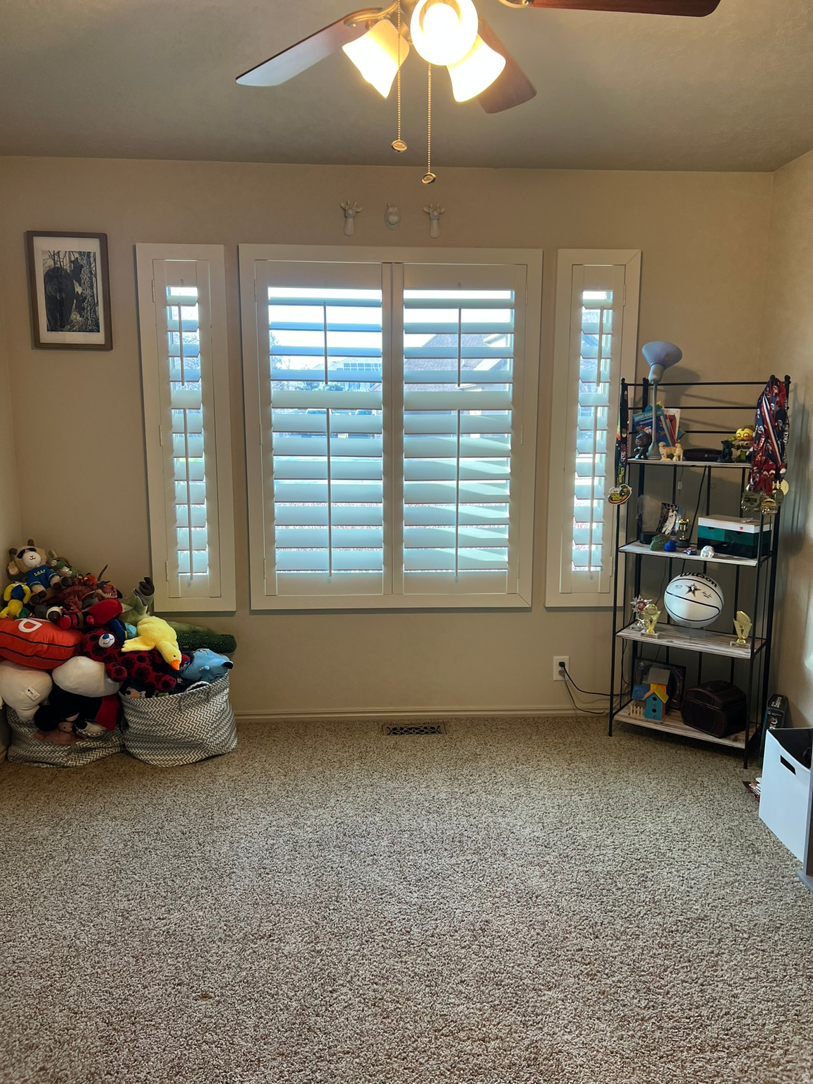 LUCAS HILLS - Residential