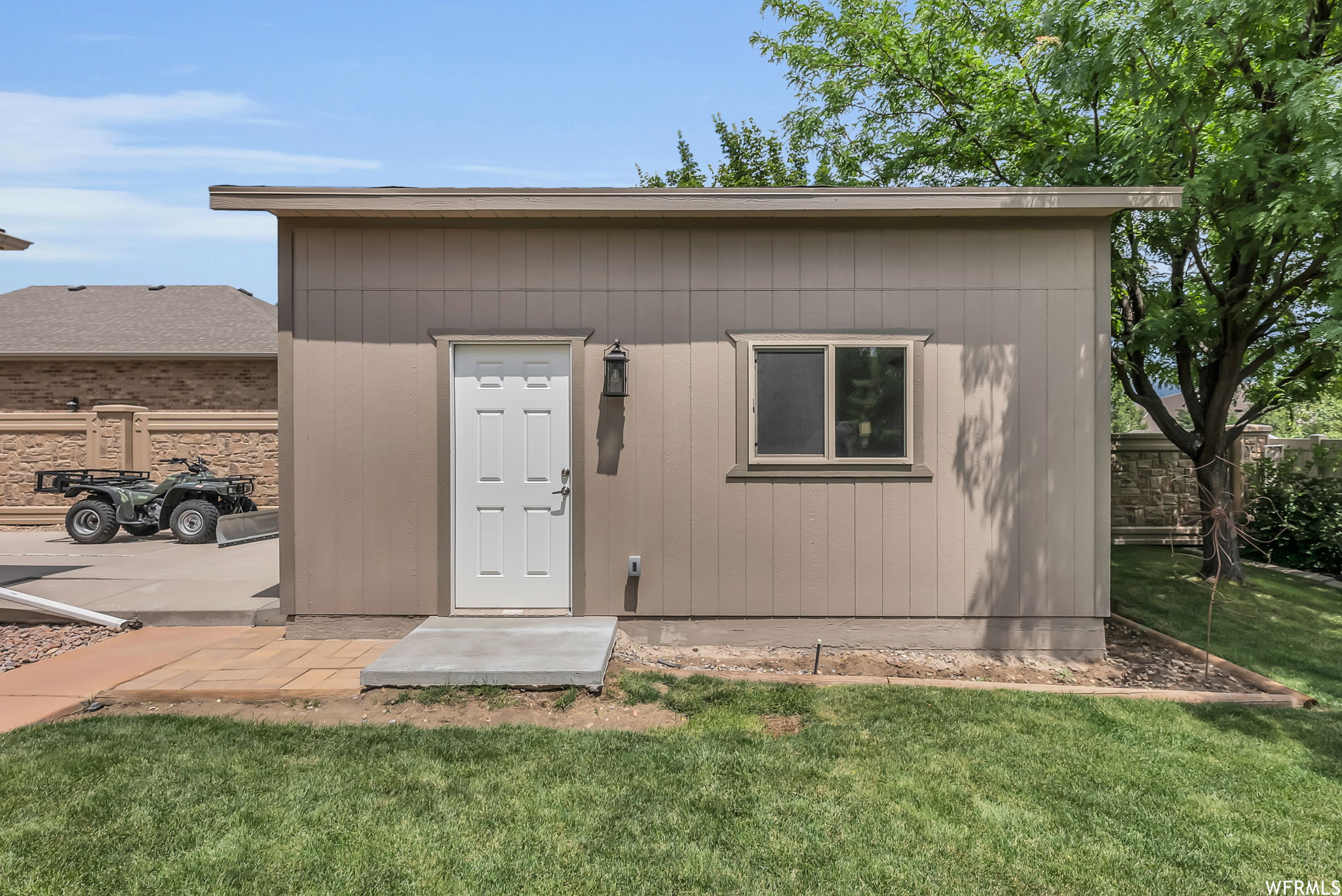 LUCAS HILLS - Residential