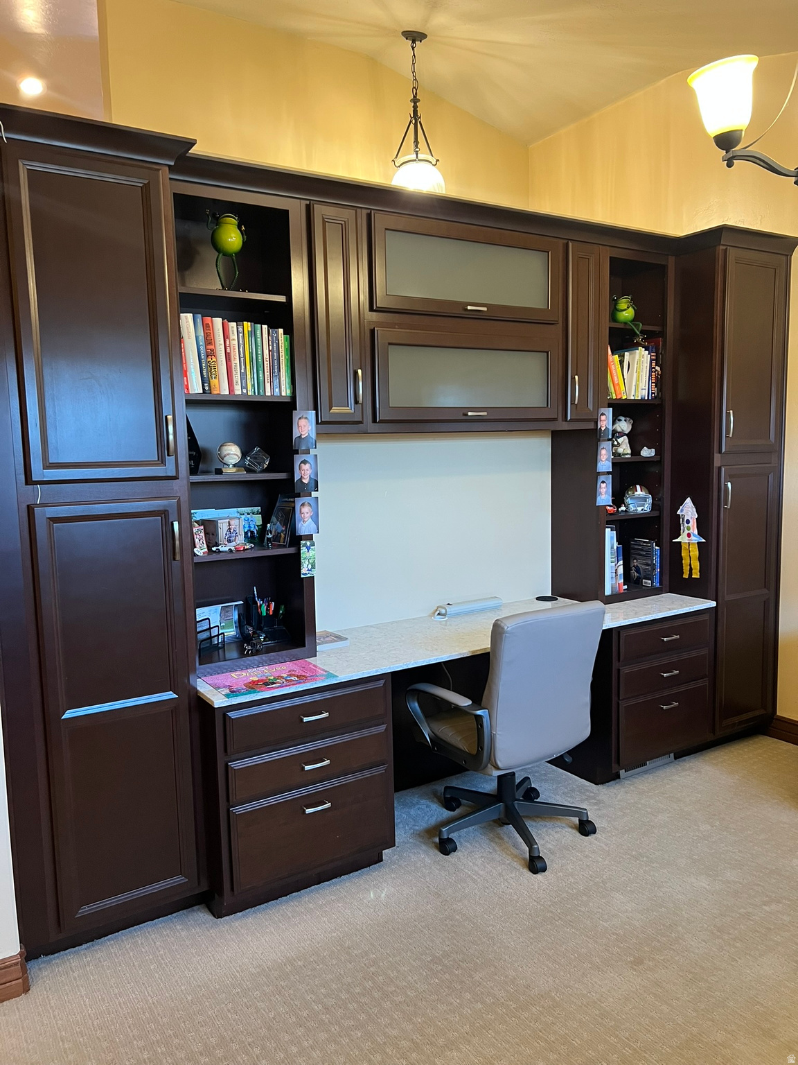 LUCAS HILLS - Residential