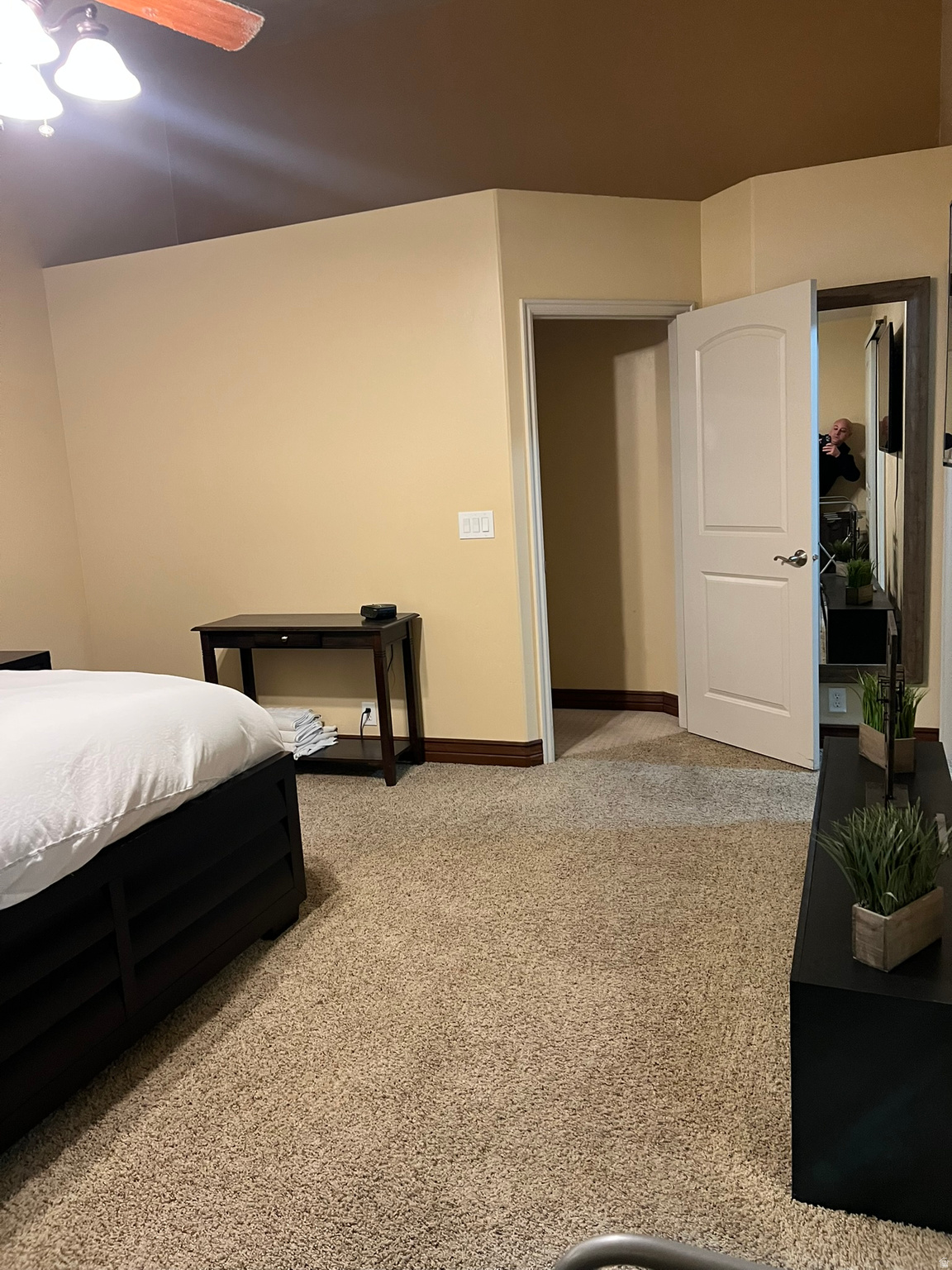 LUCAS HILLS - Residential