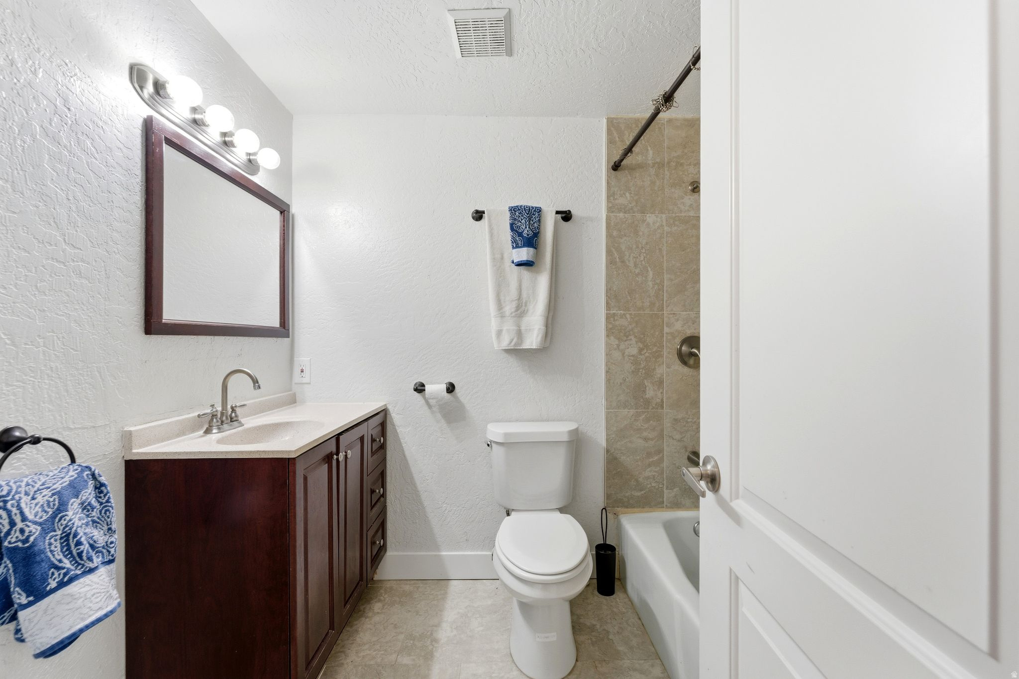 BLAKE HEIGHTS #12 - Residential