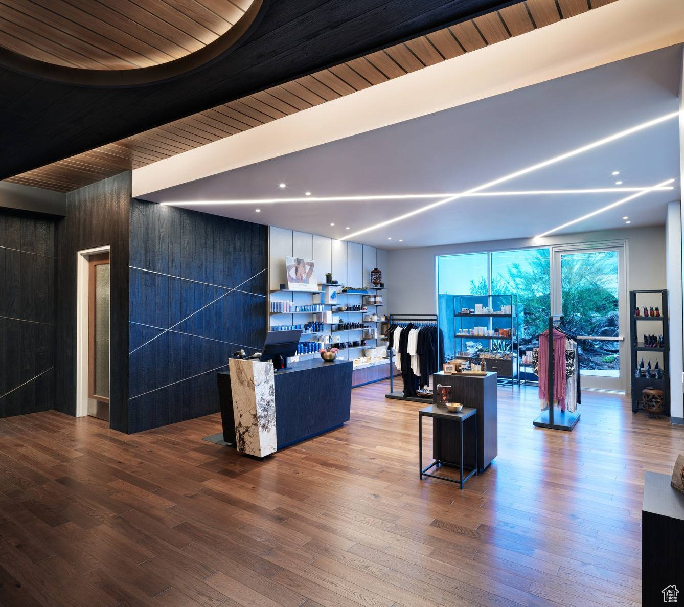 BLACK DESERT RESORT - Residential