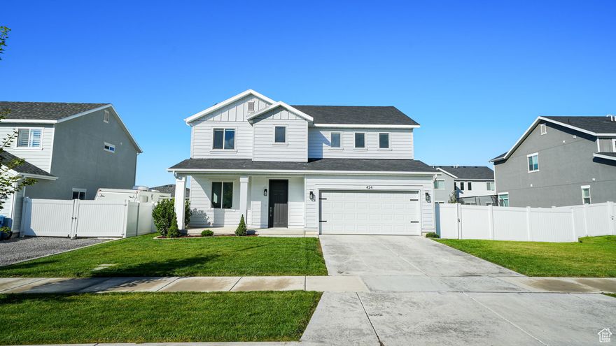 **Absolutely Beautiful Home in a Highly Desirable Community!**   This stunning residence offers a wealth of amenities and thoughtful upgrades throughout, including custom finish work, cabinetry, and premium flooring. Perfectly nestled in a sought-after neighborhood, you'll enjoy peaceful living with convenient access to town and freeway entrances. Step inside to discover a fabulous open kitchen featuring stainless steel appliances and sleek quartz countertops-ideal for both everyday living and entertaining. The front flex room provides a versatile space for gatherings, a home office, or creative pursuits. The great room is filled with natural light, creating a warm and inviting atmosphere. Upstairs, a spacious bonus room adds even more flexibility to the layout. You'll truly appreciate the love and care the seller has poured into this home. Come and see why this exceptional property is one you'll want to call your own.