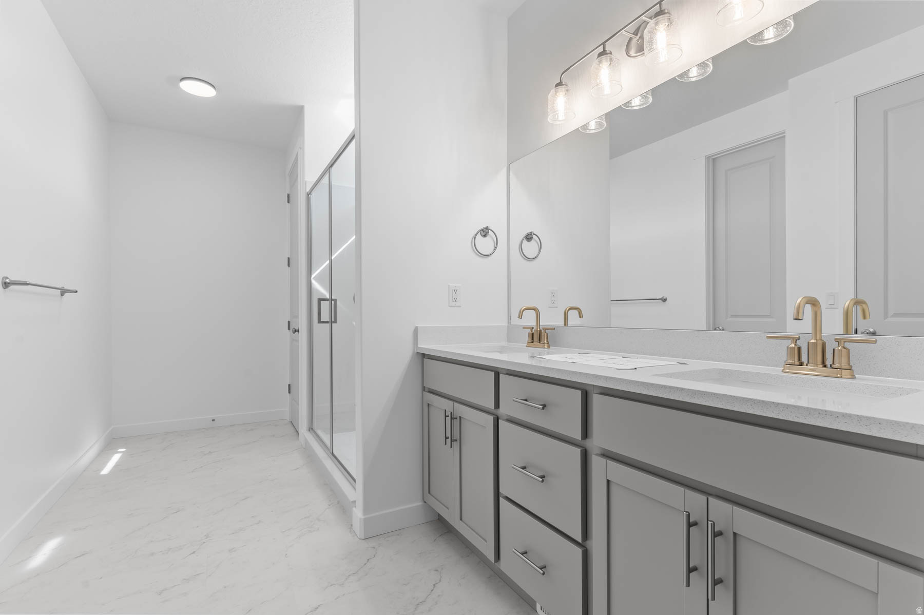 TANNER FLATS 37 - Residential