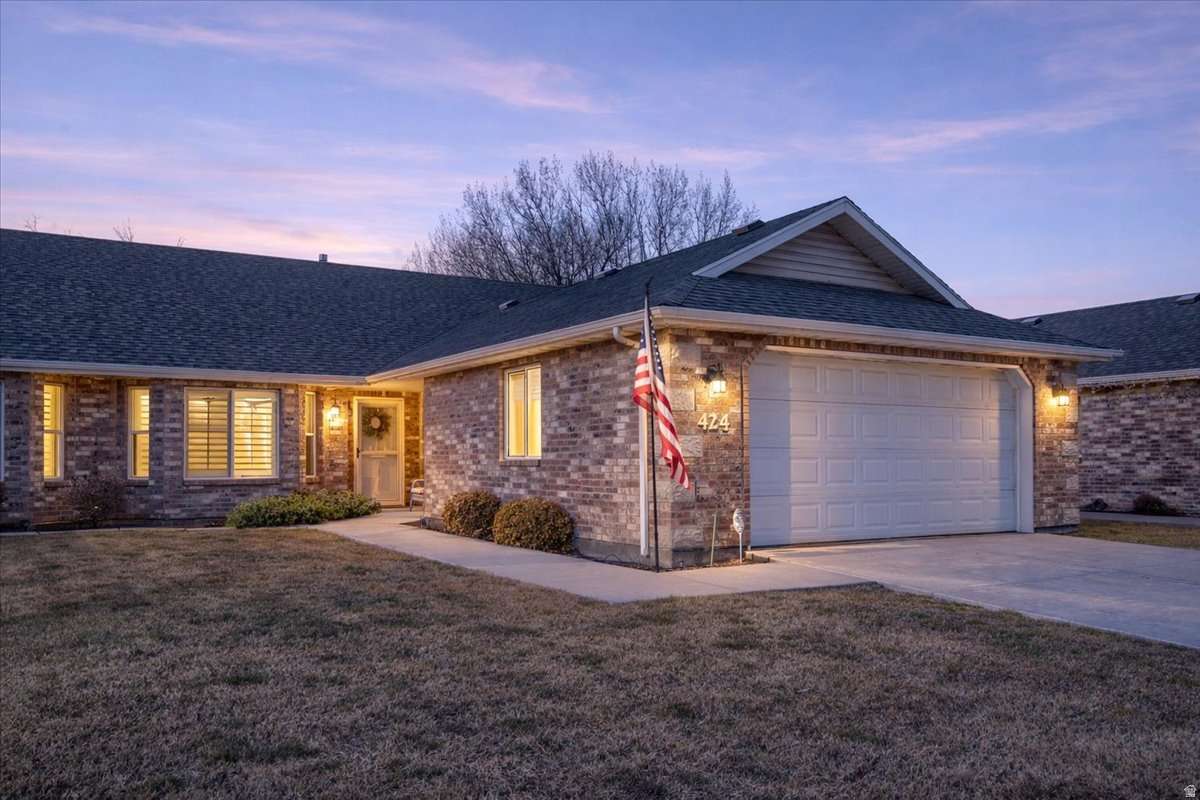 MIRA VISTA PUD THIRD AMD - Residential Income